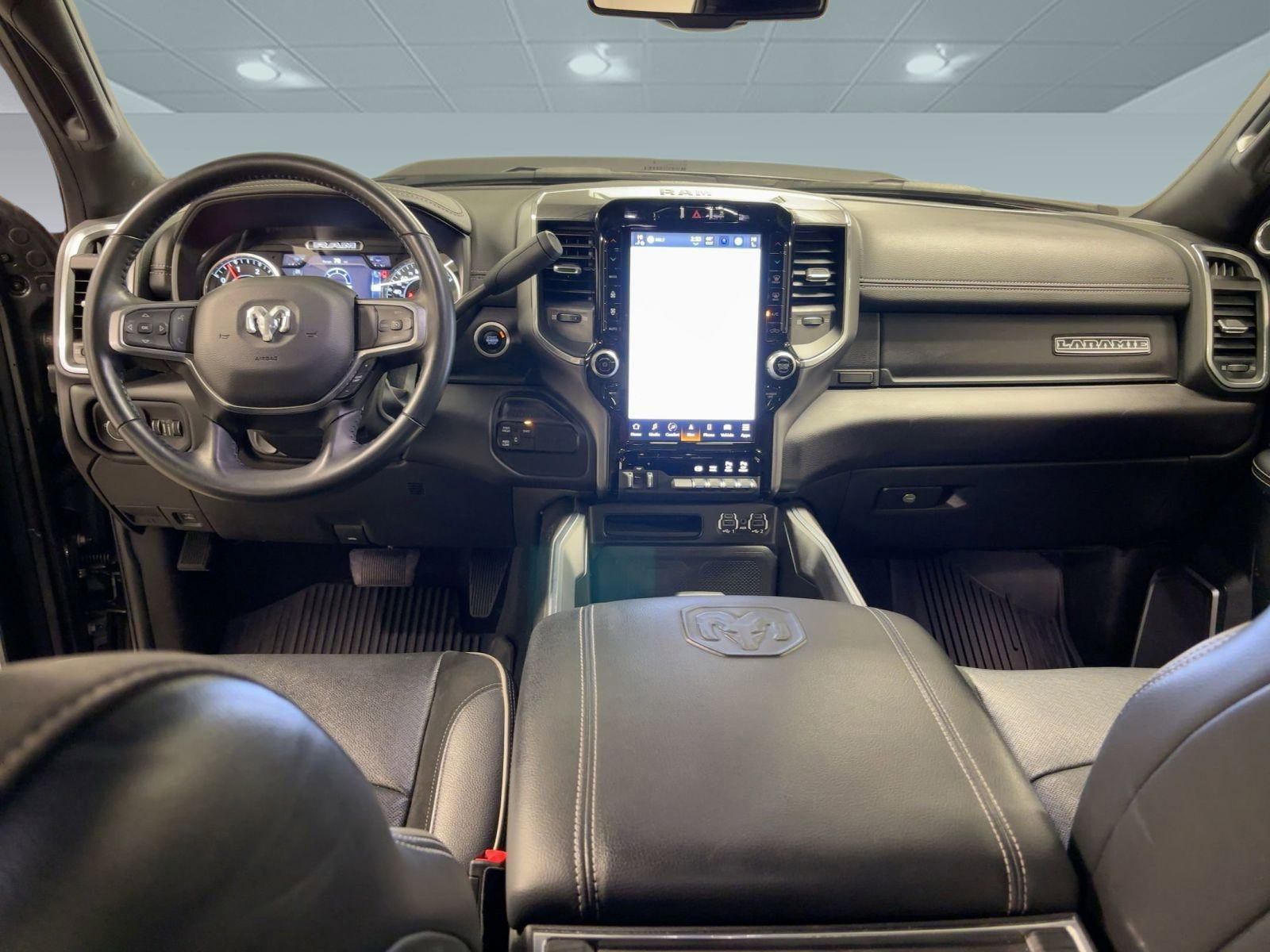 Used 2024 RAM 2500 Laramie w/ Night Edition image 15