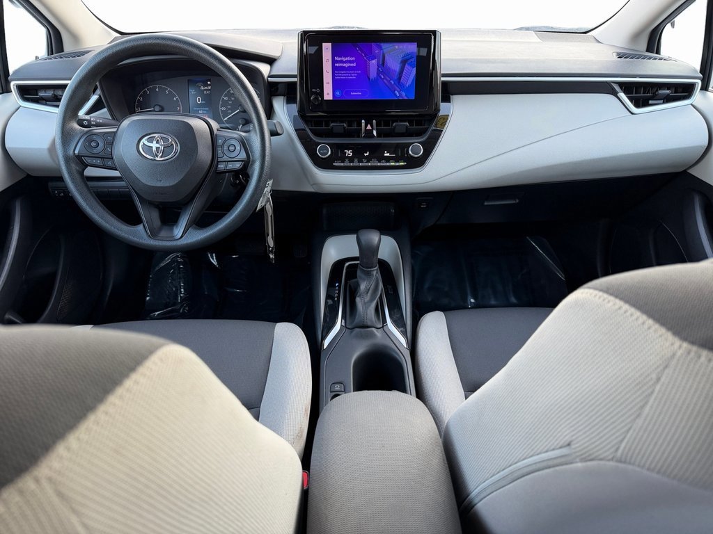 Used 2023 Toyota Corolla LE image 12