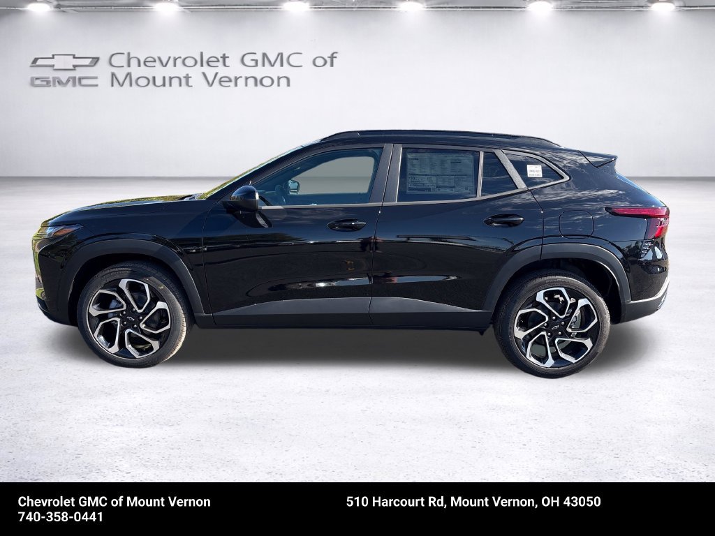 New 2026 Chevrolet Trax RS w/ Driver Confidence Package FWD image 2