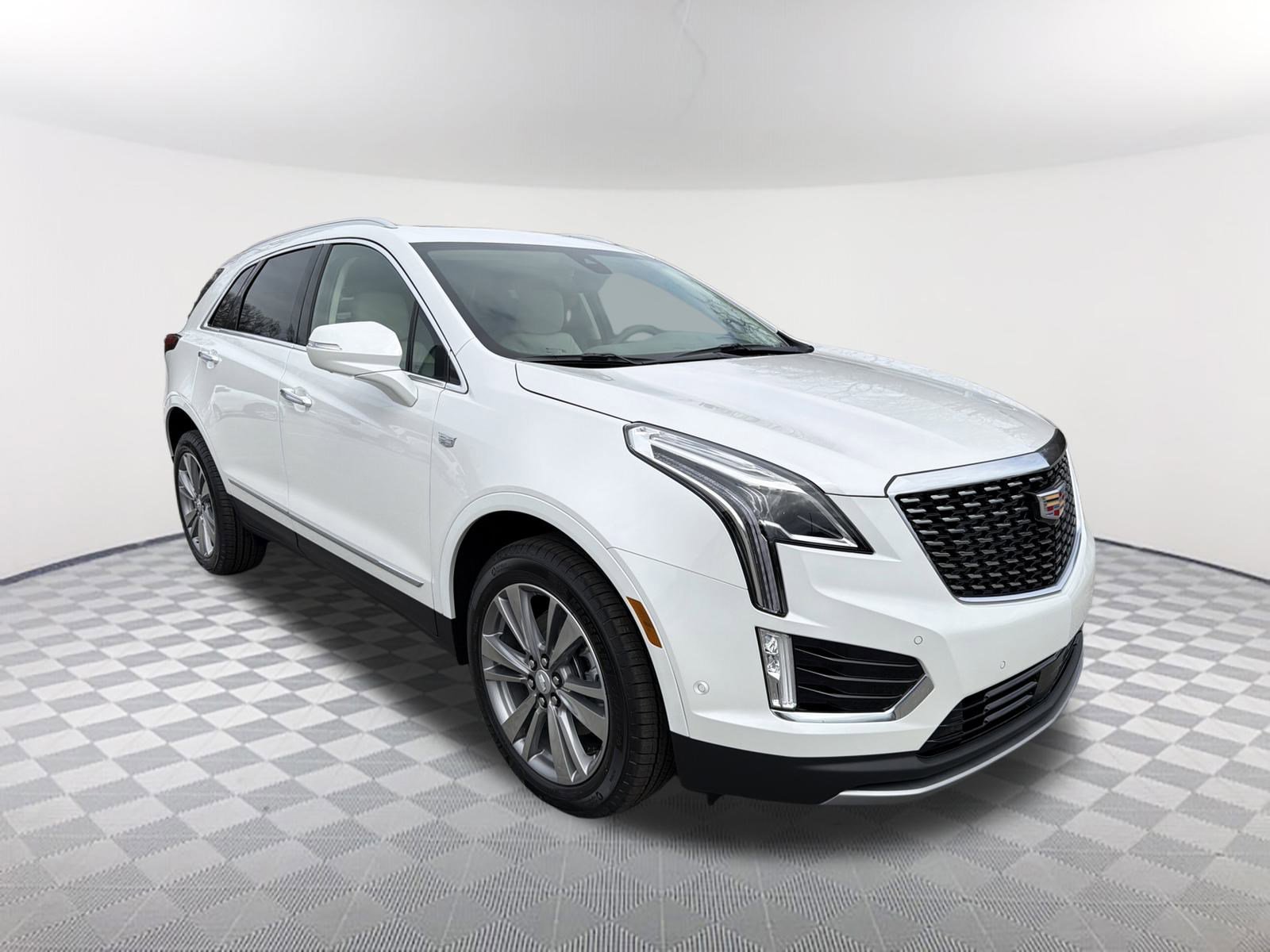 New 2026 Cadillac XT5 Premium Luxury w/ Driver Assist Package FWD image 3