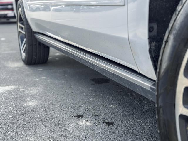 Used 2019 Chevrolet Suburban Premier image 24