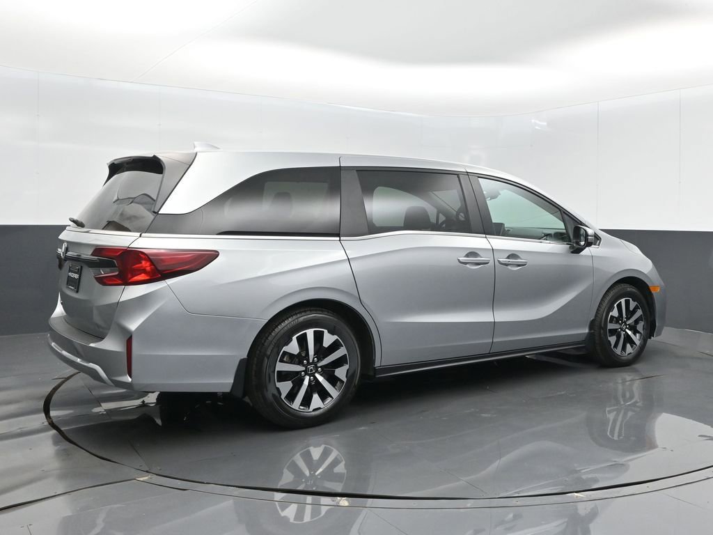 Certified 2025 Honda Odyssey EX-L image 22