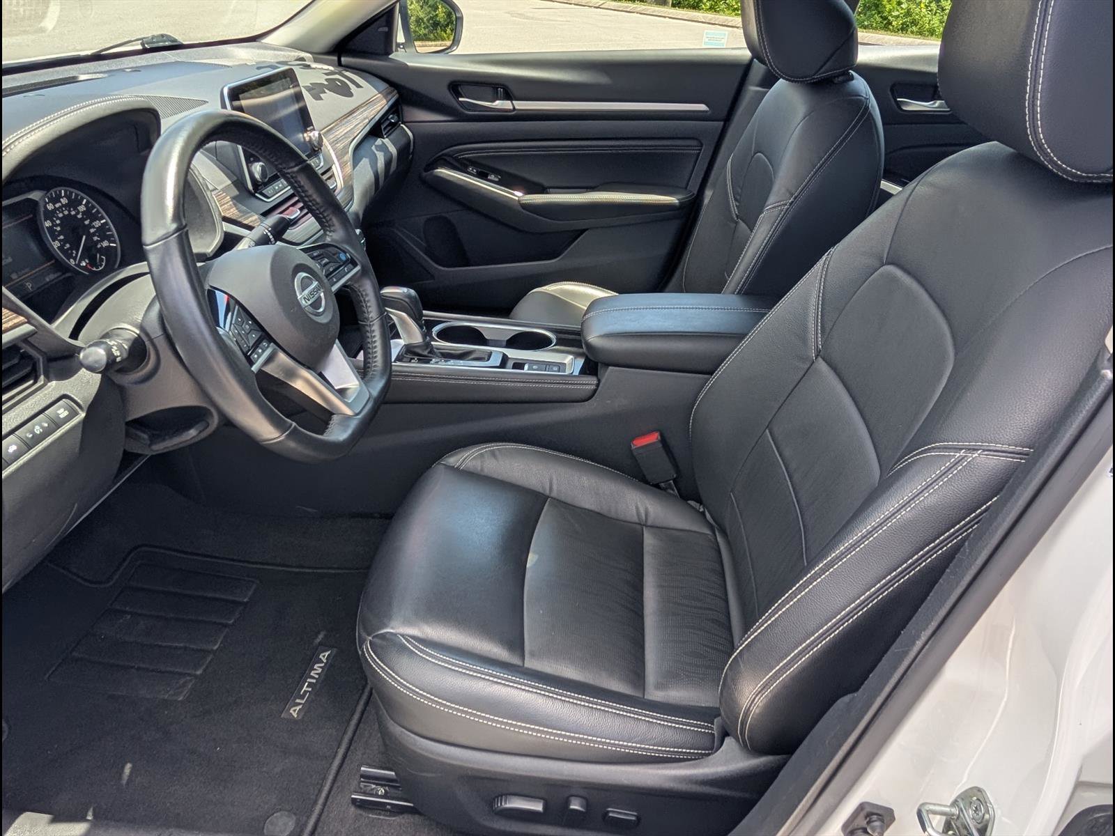 Used 2022 Nissan Altima 2.5 SL AWD/4WD image 13