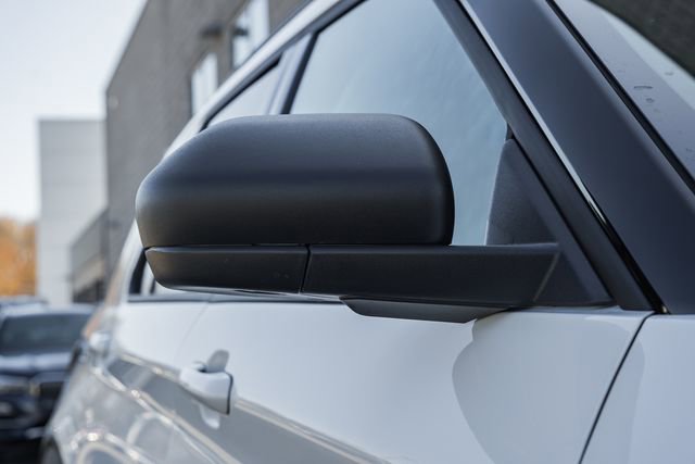 New 2026 Ford Explorer Active w/ Active Comfort Package image 22
