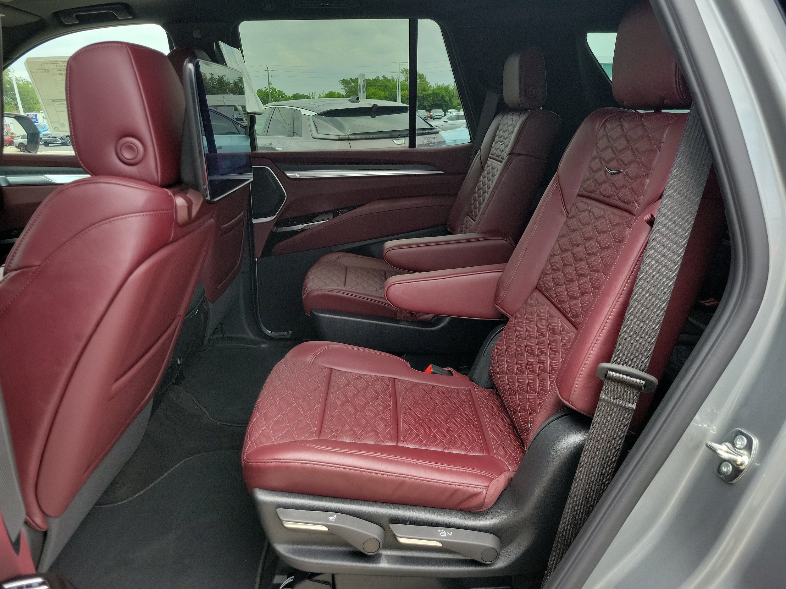 New 2026 Cadillac Escalade Sport w/ Touring Package AWD/4WD image 18