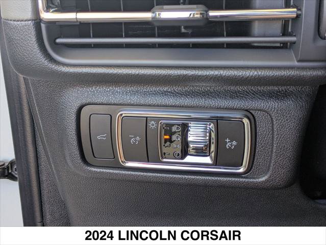 Used 2024 Lincoln Corsair Reserve w/ Equipment Group 201A image 21