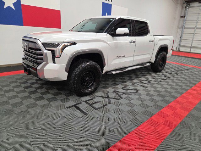 Used 2022 Toyota Tundra Limited image 2