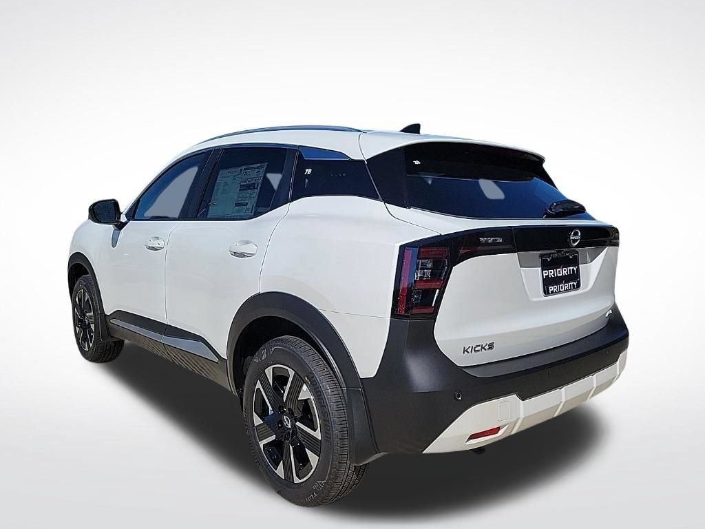 New 2026 Nissan Kicks SV AWD/4WD image 3