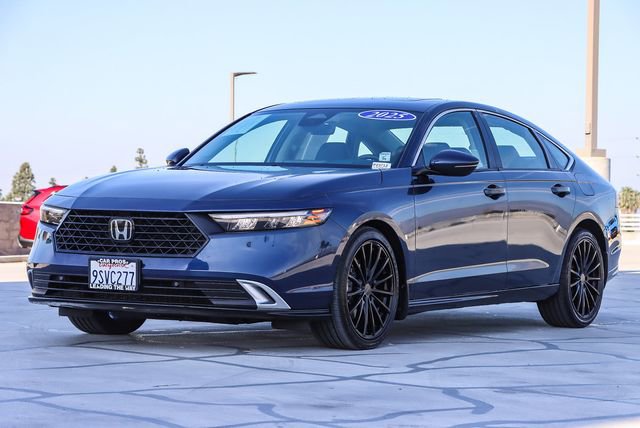 Used 2025 Honda Accord Touring image 5