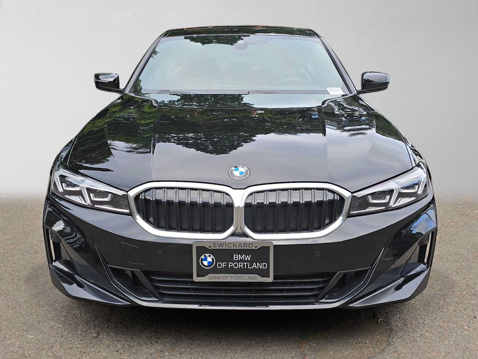 Used 2024 BMW 330i xDrive Sedan w/ Convenience Package AWD/4WD image 8
