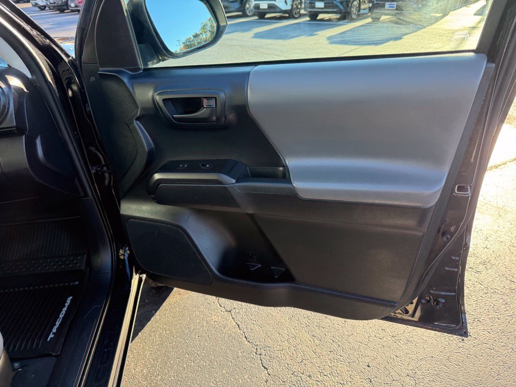 Used 2017 Toyota Tacoma SR w/ Tow Package AWD/4WD image 19