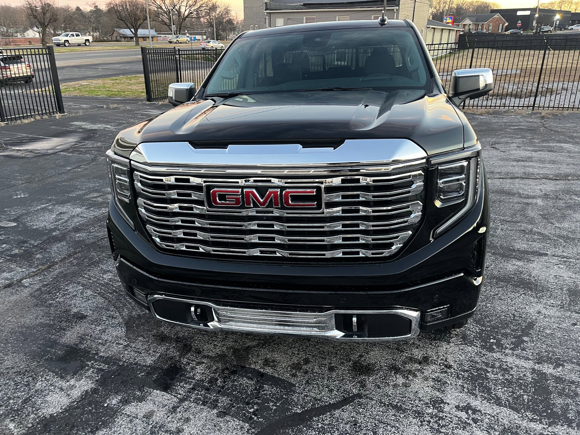 Used 2024 GMC Sierra 1500 Denali w/ Denali Reserve Package image 12
