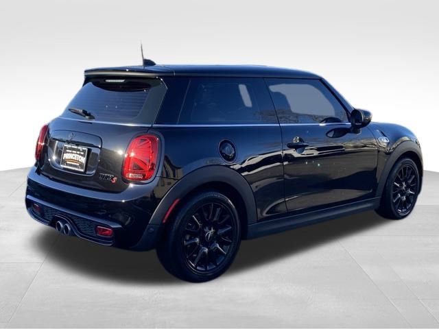 Used 2021 MINI Cooper S w/ Premium Package image 6