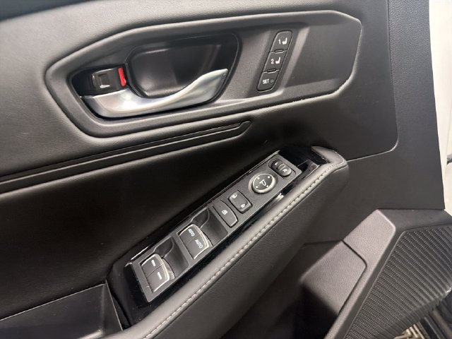 Used 2024 Honda Accord Touring image 12