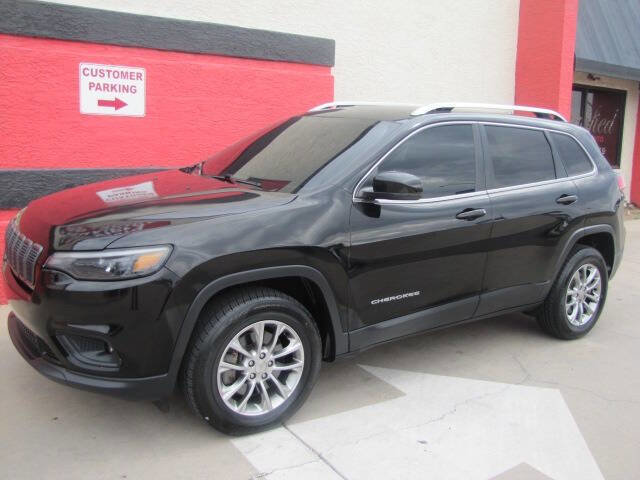 Used 2019 Jeep Cherokee Latitude Plus image 6
