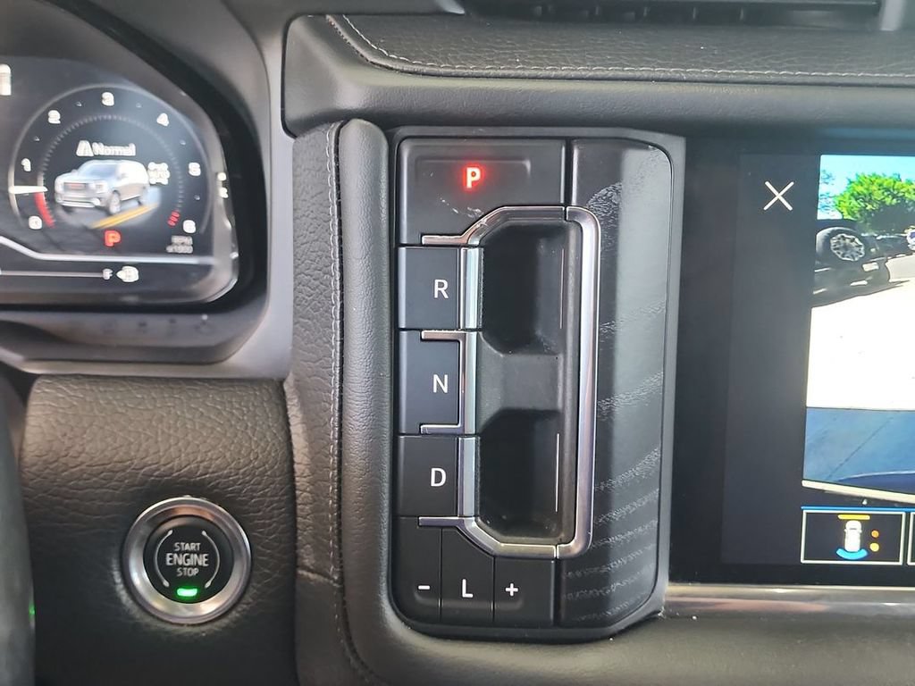 Certified 2022 GMC Yukon XL Denali AWD/4WD image 16