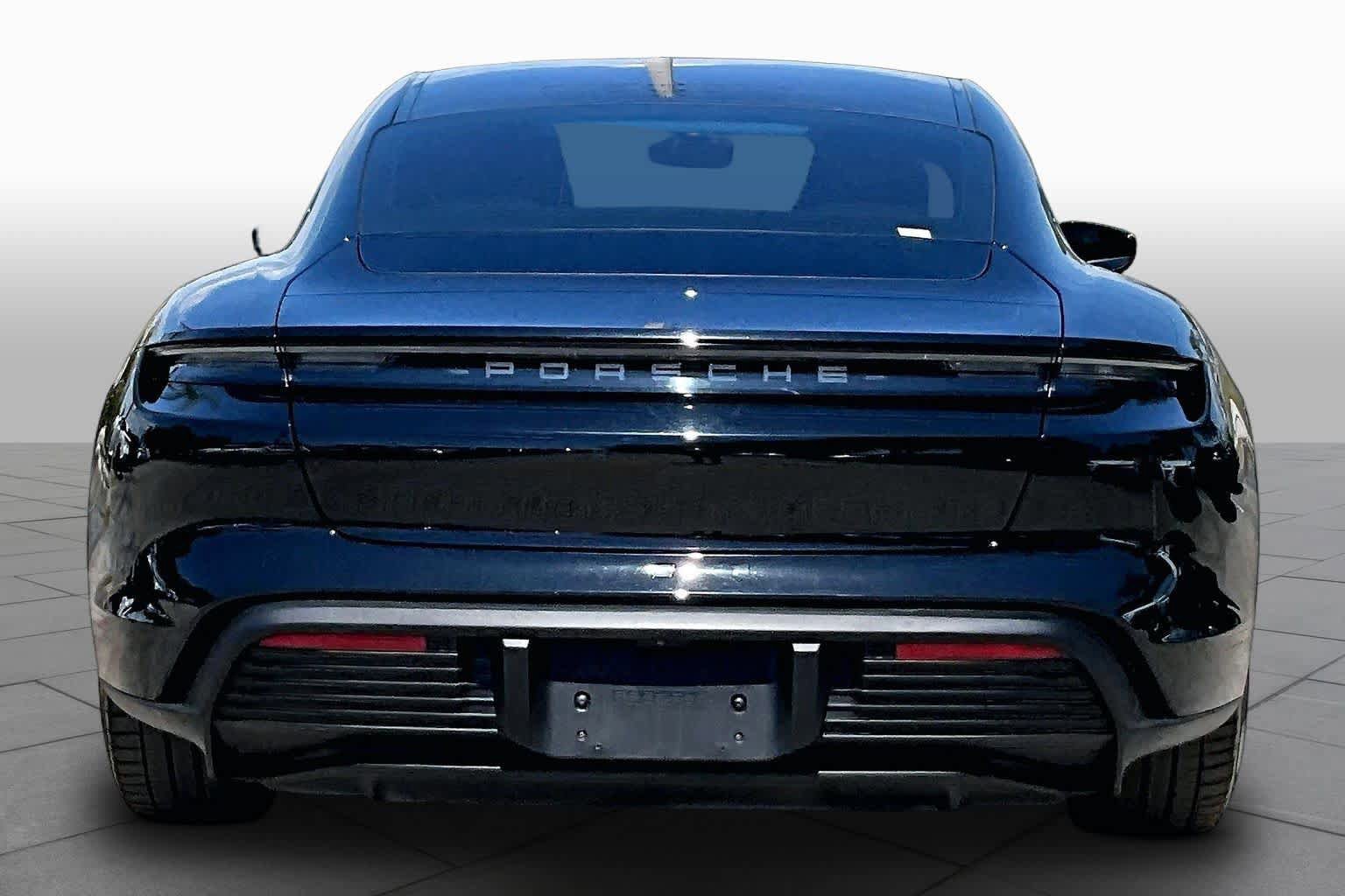 Used 2023 Porsche Taycan RWD image 4