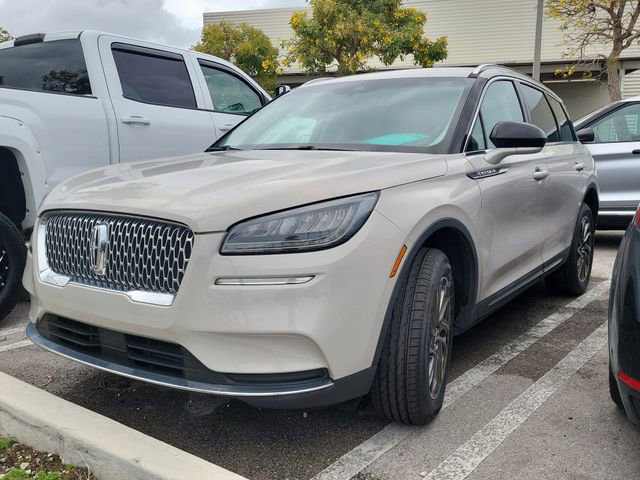 Certified 2022 Lincoln Corsair FWD image 2