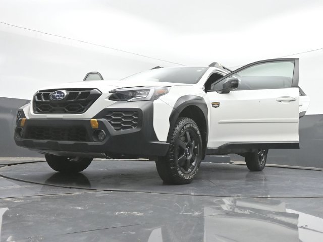 Used 2025 Subaru Outback Wilderness AWD/4WD image 53