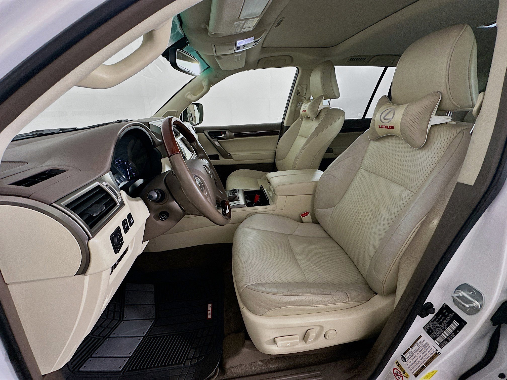 Used 2016 Lexus GX 460 w/ Premium Package image 13