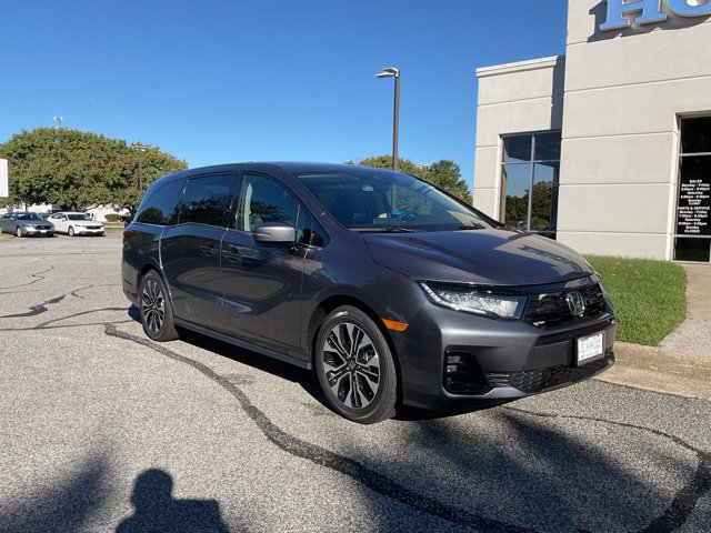 New 2027 Honda Odyssey Elite image 3