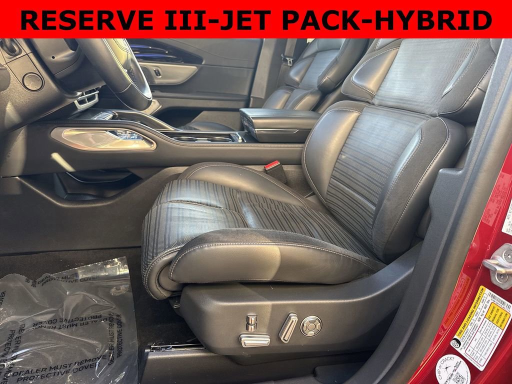 Used 2024 Lincoln Nautilus Reserve w/ Equipment Group 203A image 14