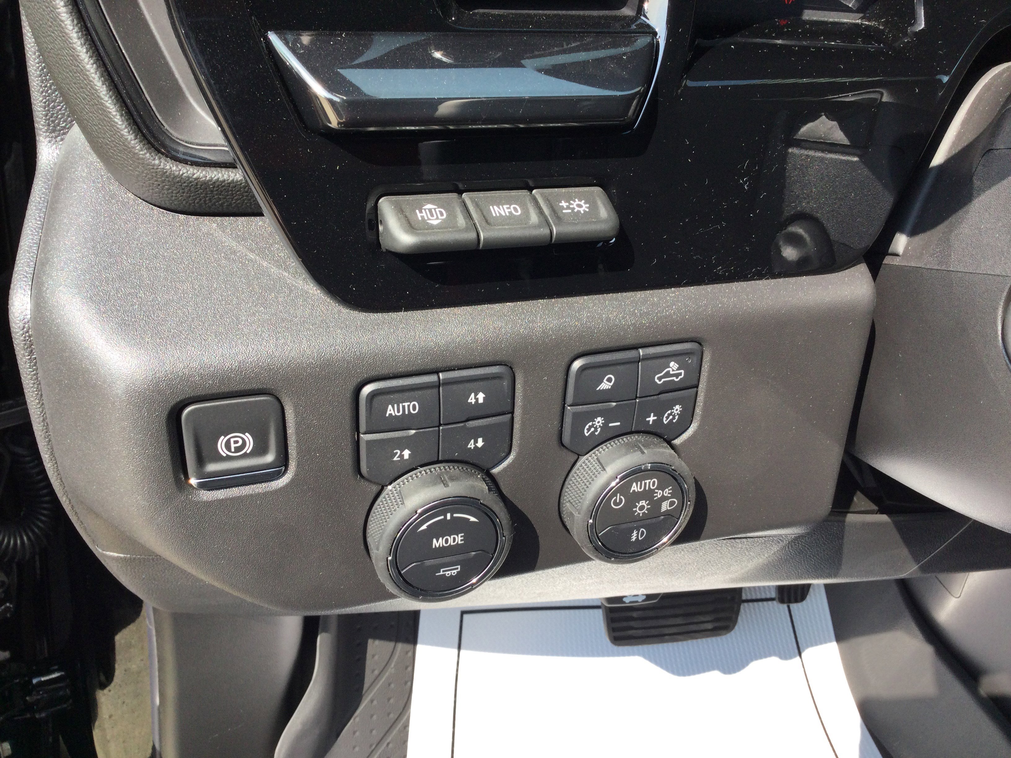 New 2026 Chevrolet Silverado 1500 ZR2 image 13