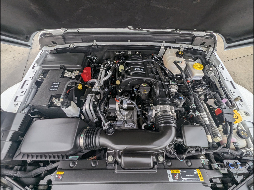 Used 2023 Jeep Wrangler Sahara w/ Cold Weather Group image 19