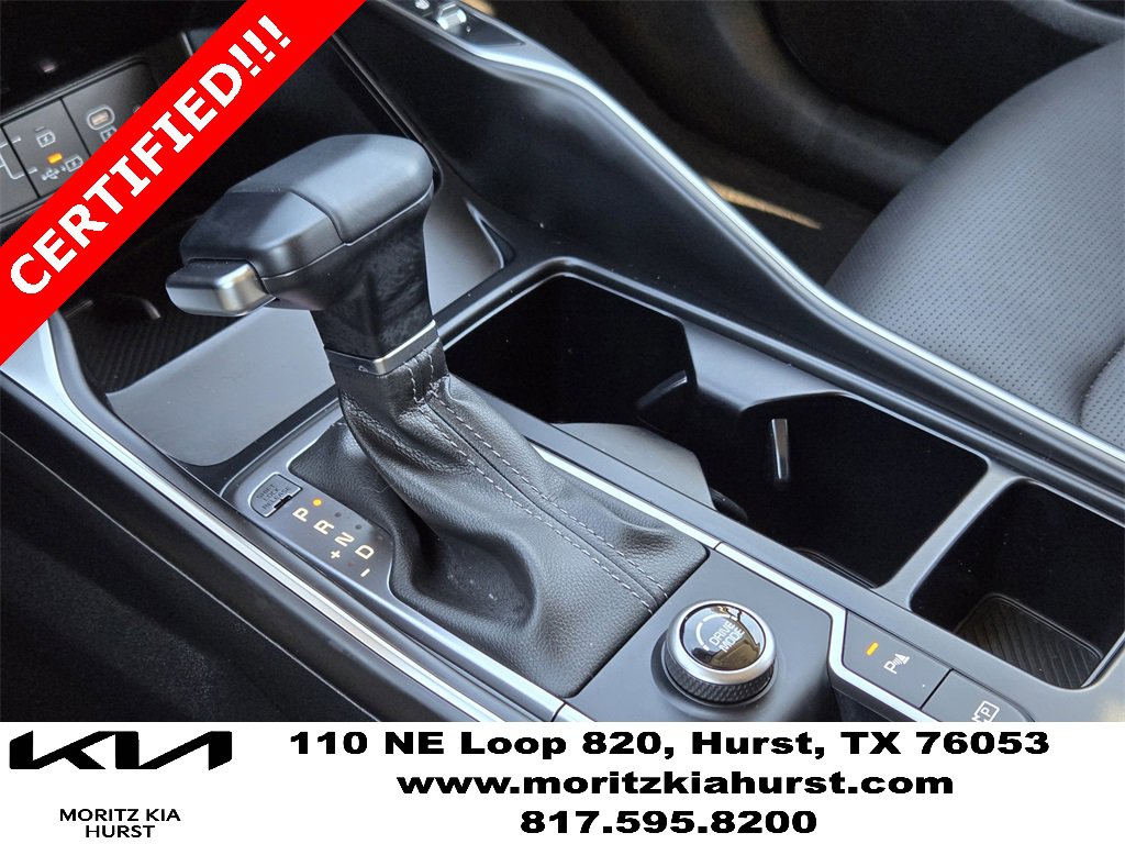 Certified 2025 Kia Sorento S w/ Panoramic Sunroof Package image 9