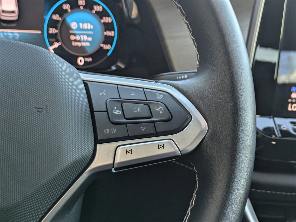 Used 2025 Volkswagen Atlas SE image 19