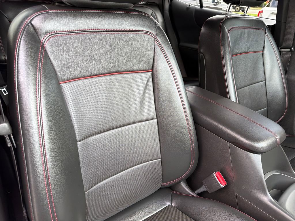 Used 2023 Chevrolet Equinox RS w/ RS Leather Package FWD image 35