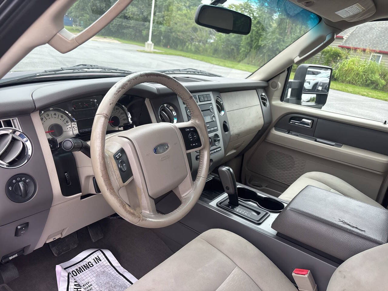 Used 2010 Ford Expedition XLT AWD/4WD image 14