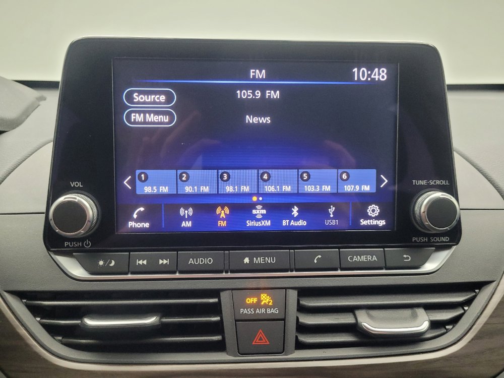 Used 2024 Nissan Altima 2.5 SV image 25
