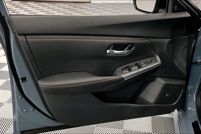 New 2025 Nissan Sentra SR w/ SR Premium Package image 32