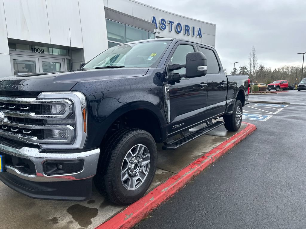 Used 2025 Ford F350 Lariat w/ Camper Package AWD/4WD image 8