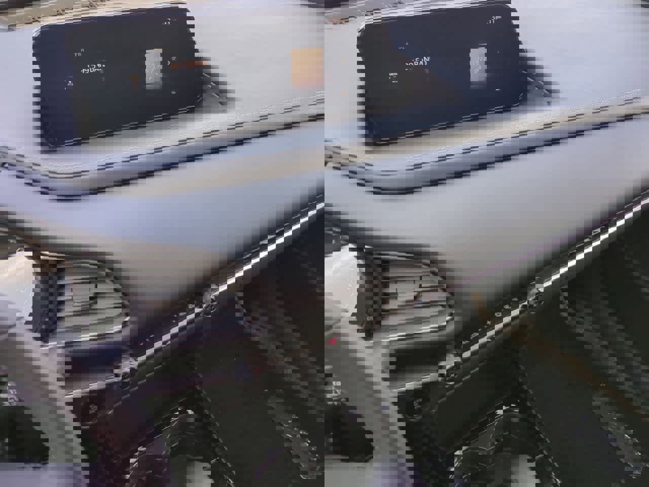 New 2025 MAZDA CX-30 AWD 2.5 S w/ Select Sport Pkg image 25