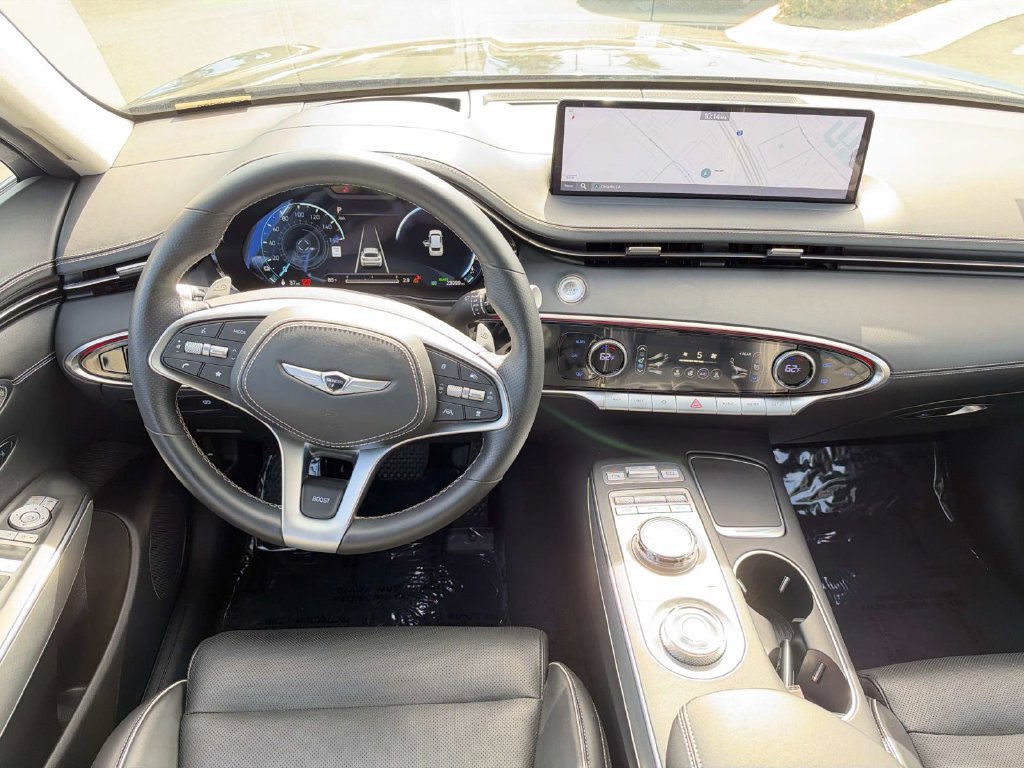 Used 2025 Genesis Electrified GV70 w/ Prestige Package AWD/4WD image 7