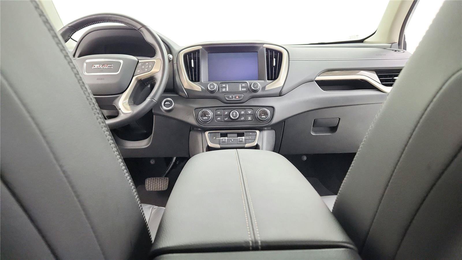 Used 2022 GMC Terrain Denali AWD/4WD image 17