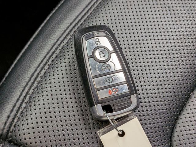 Certified 2020 Ford Expedition Limited image 40