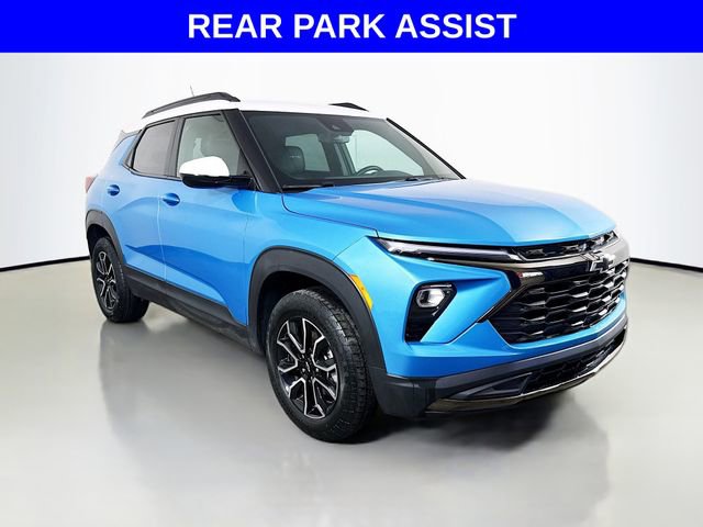 Used 2025 Chevrolet TrailBlazer ACTIV w/ Driver Confidence Package image 2