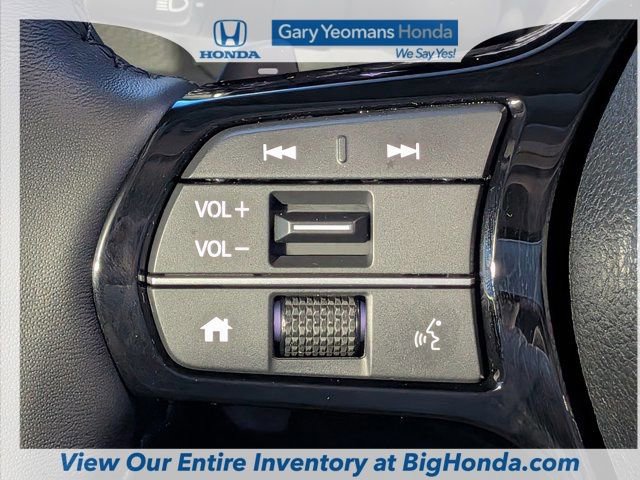 Certified 2025 Honda Pilot Touring image 30