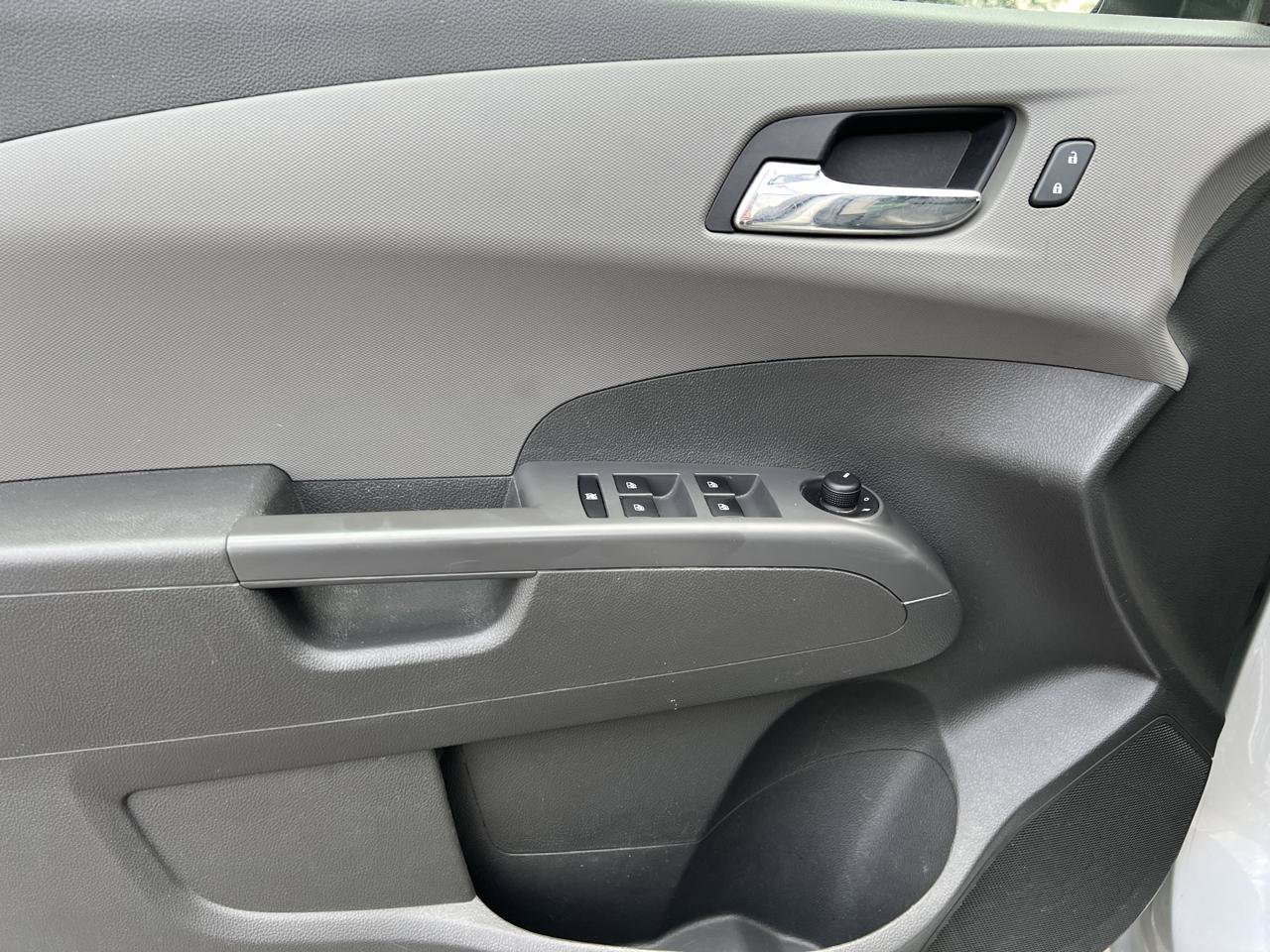 Used 2016 Chevrolet Sonic LTZ FWD image 16
