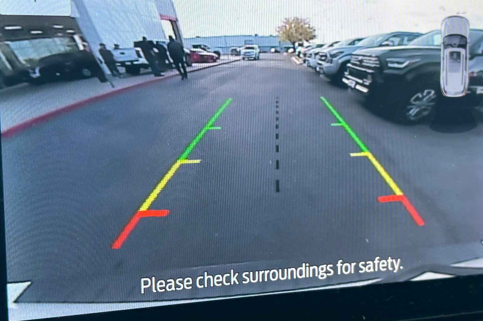 Used 2020 Ford Explorer XLT w/ Class III Trailer Tow Package image 17