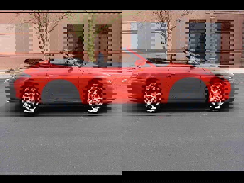 Used 2004 Porsche 911 Carrera 4 image 3