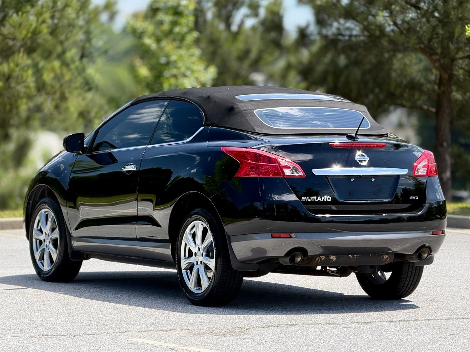 Used 2014 Nissan Murano CrossCabriolet w/ Navigation Package AWD/4WD image 10