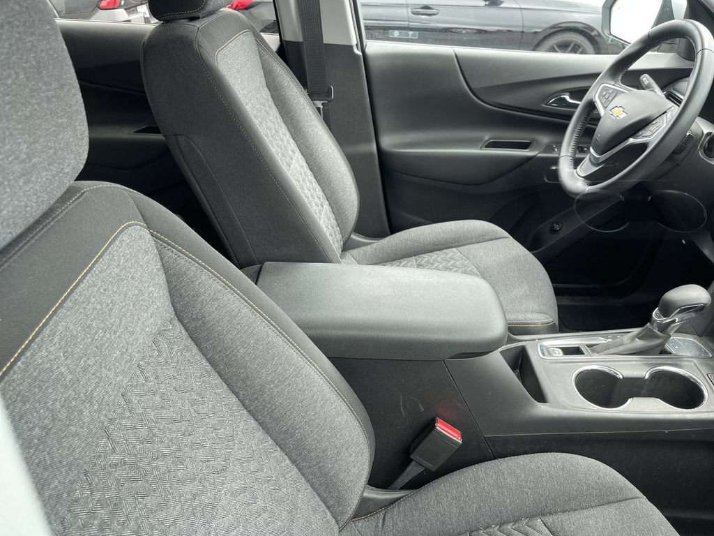 Used 2022 Chevrolet Equinox LT FWD image 12