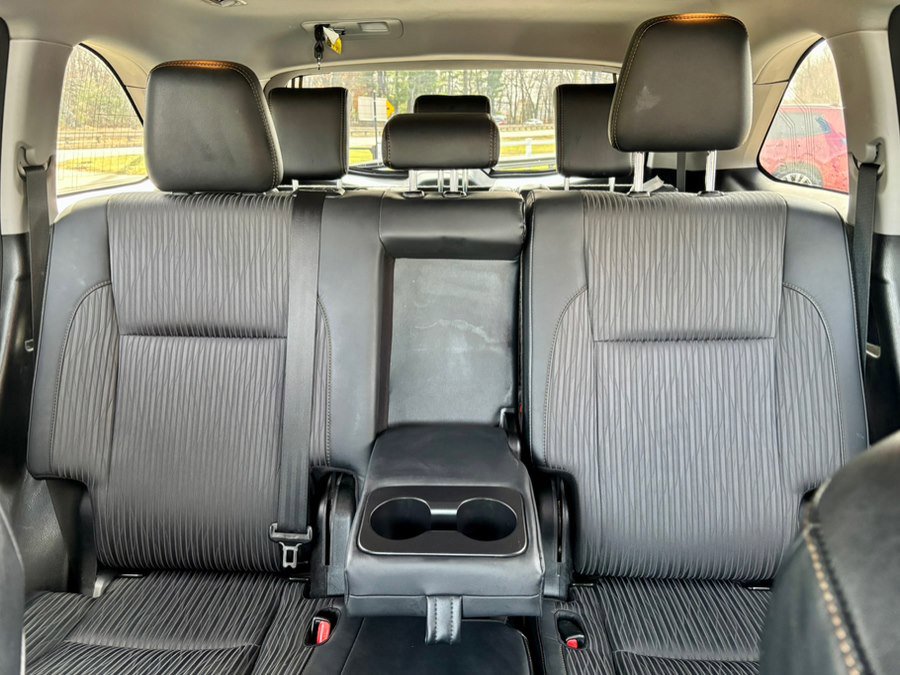 Used 2018 Toyota Highlander Plus image 15