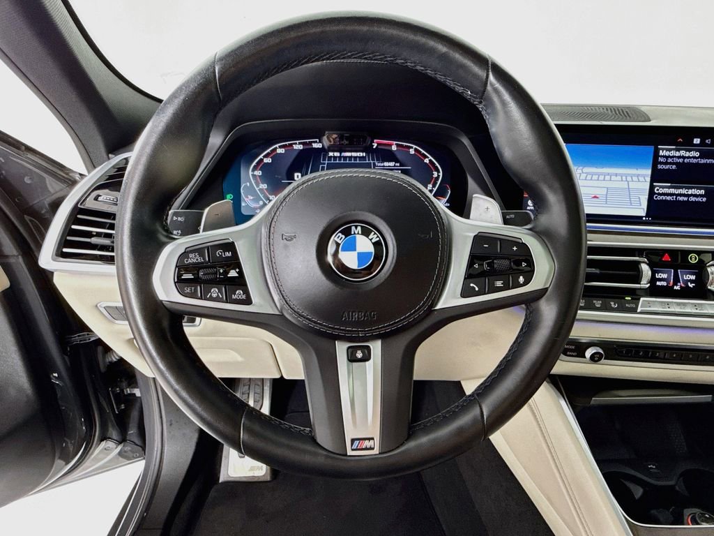 Used 2023 BMW X6 M50i w/ Dynamic Handling Package AWD/4WD image 15
