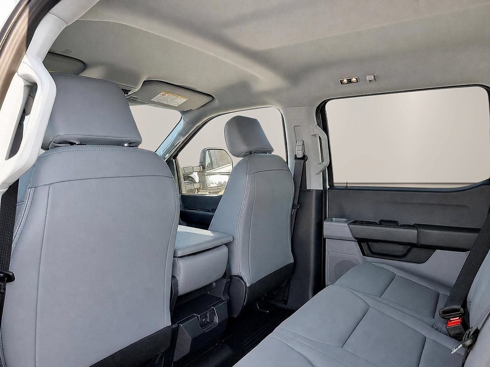 New 2027 Ford F550 4x4 Crew Cab image 10
