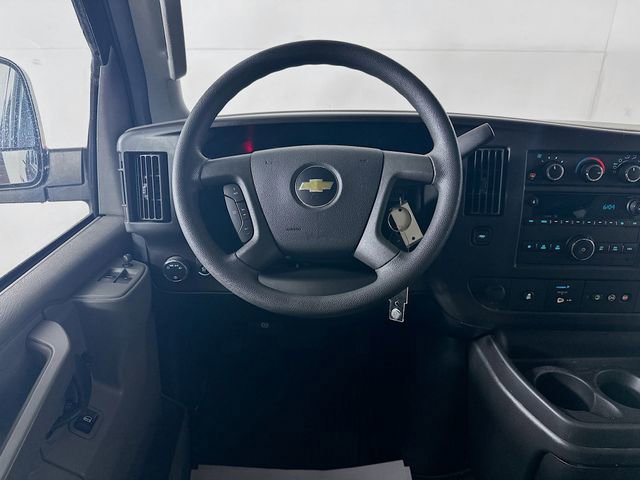 Used 2017 Chevrolet Express 2500 LT w/ LT Preferred Equipment Group image 20